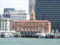 harbor.jpg (52267 oCg)