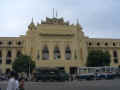 yangon03.jpg (30488 バイト)